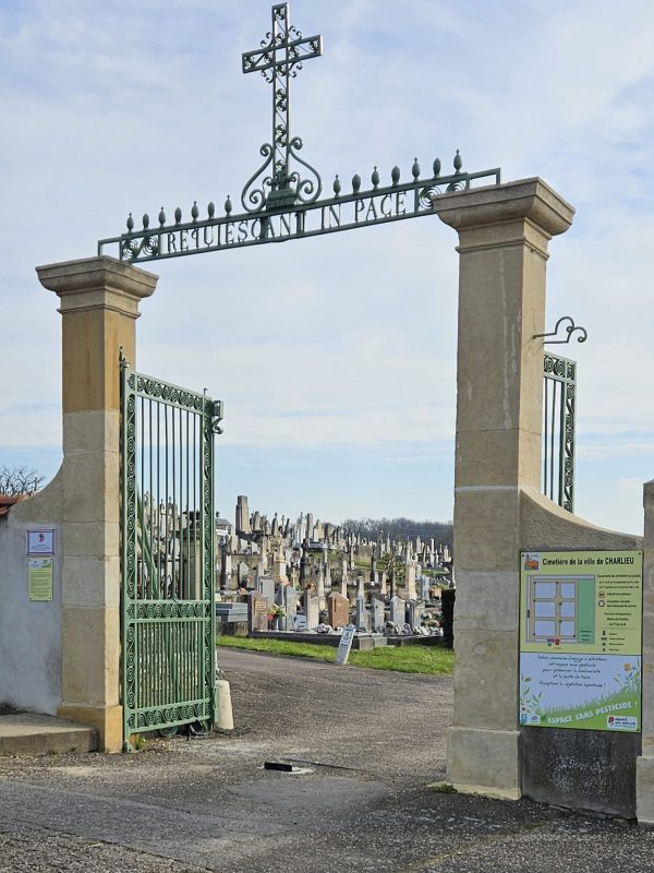 CIMETIERE 1